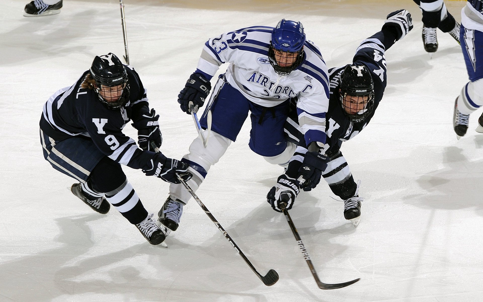 主场作战压力大？法国球员回应争议，法国国家队的主场