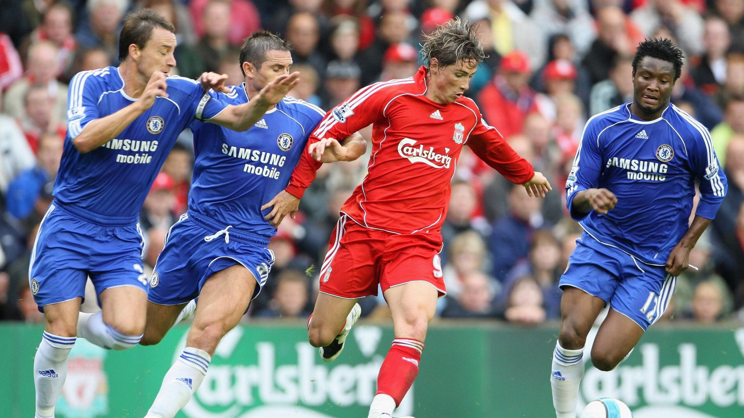 伊普斯维奇城球迷期待球队在英超立足，伊普斯维奇市